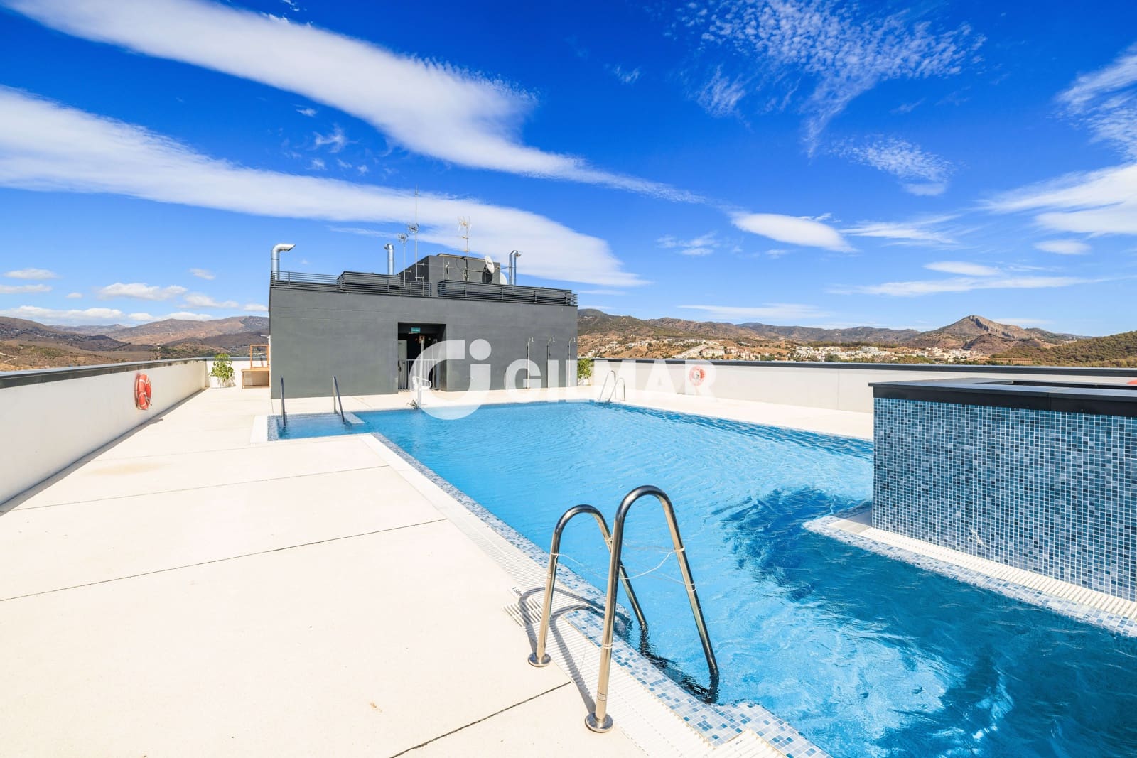 2 soveværelse Lejlighed til salg i Malaga by med swimmingpool garage - € 447.000 (Ref: 9239376)