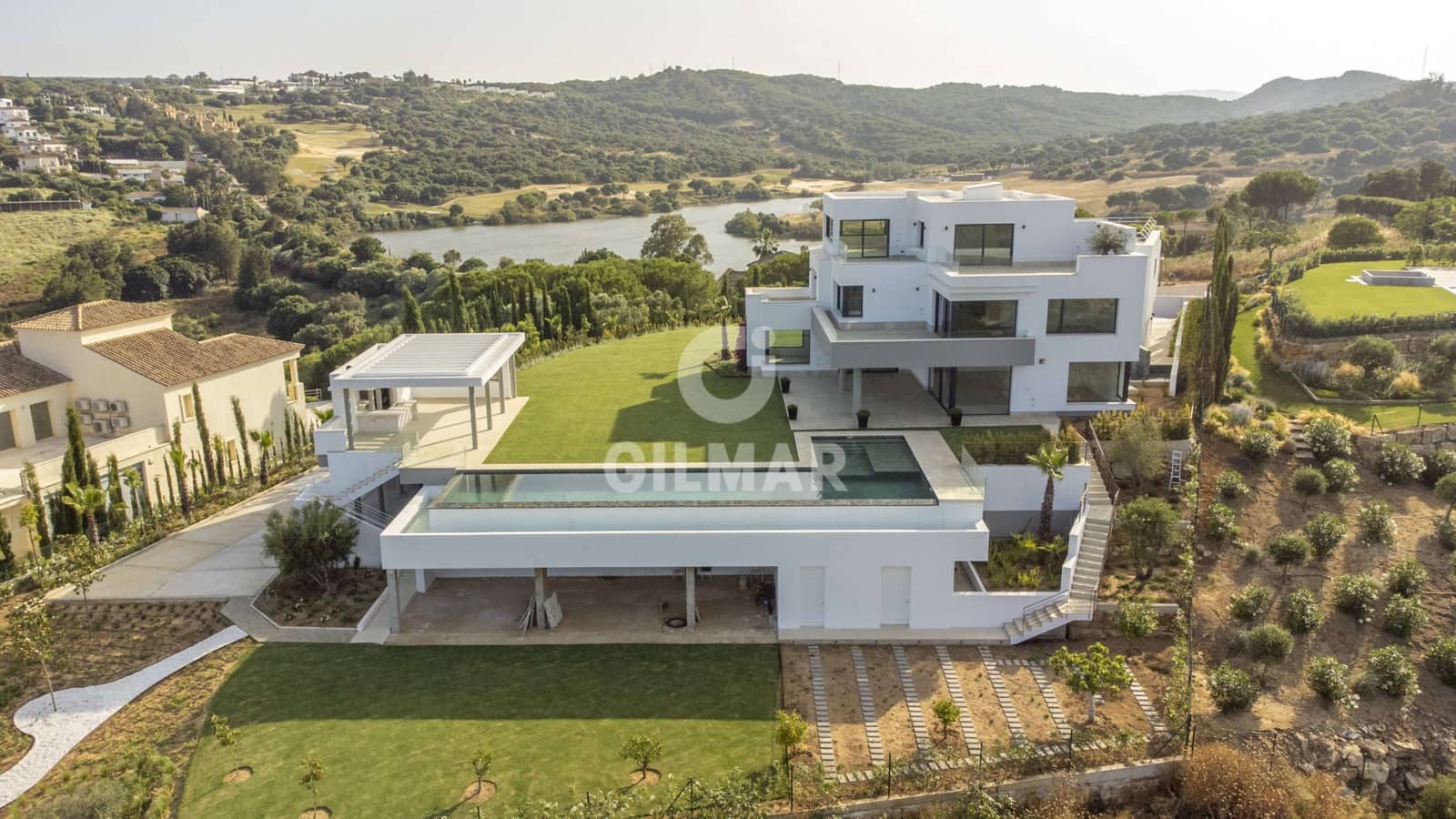 8 soveværelse Villa til salg i Sotogrande med swimmingpool - € 6.975.000 (Ref: 9241199)