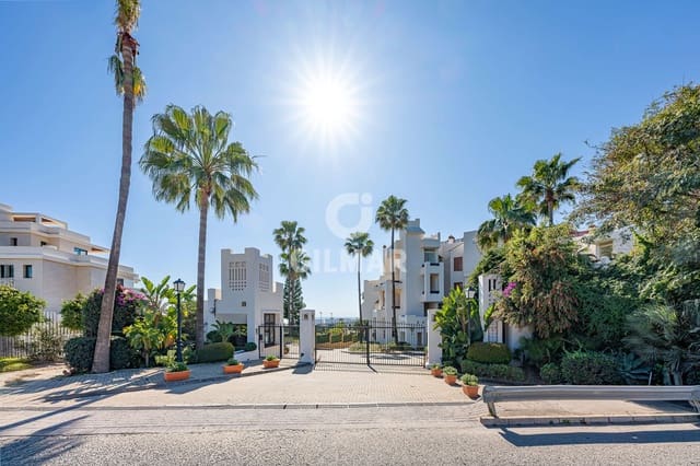 3 soveværelse Lejlighed til salg i El Velerín, Estepona med swimmingpool - € 1.895.000 (Ref: 9242359)