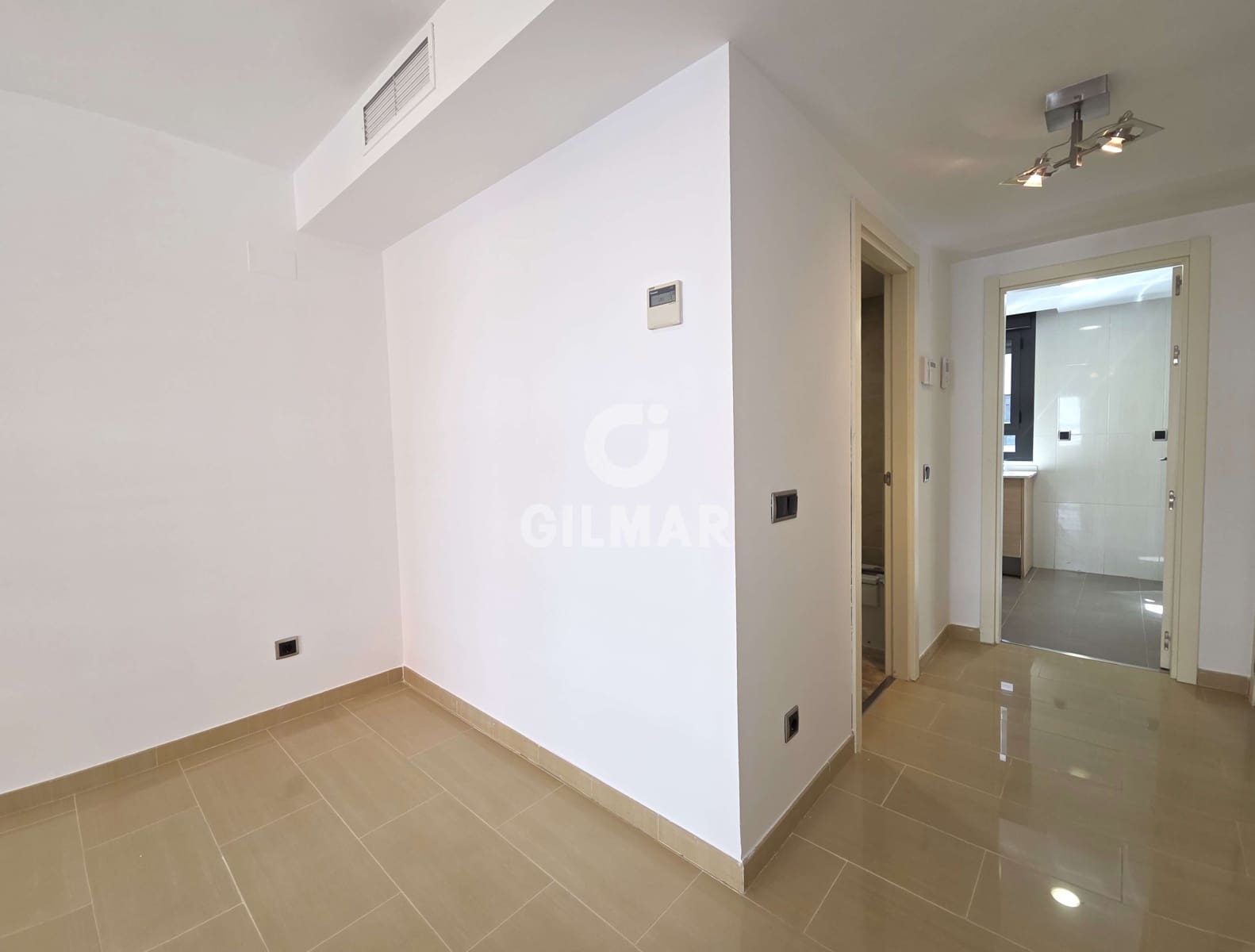 Studio til salg i Madrid by med garage - € 399.000 (Ref: 9255895)