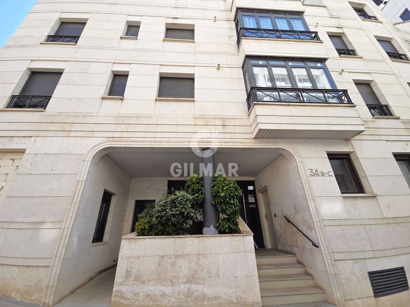 Studio til salg i Madrid by med garage - € 399.000 (Ref: 9255895)