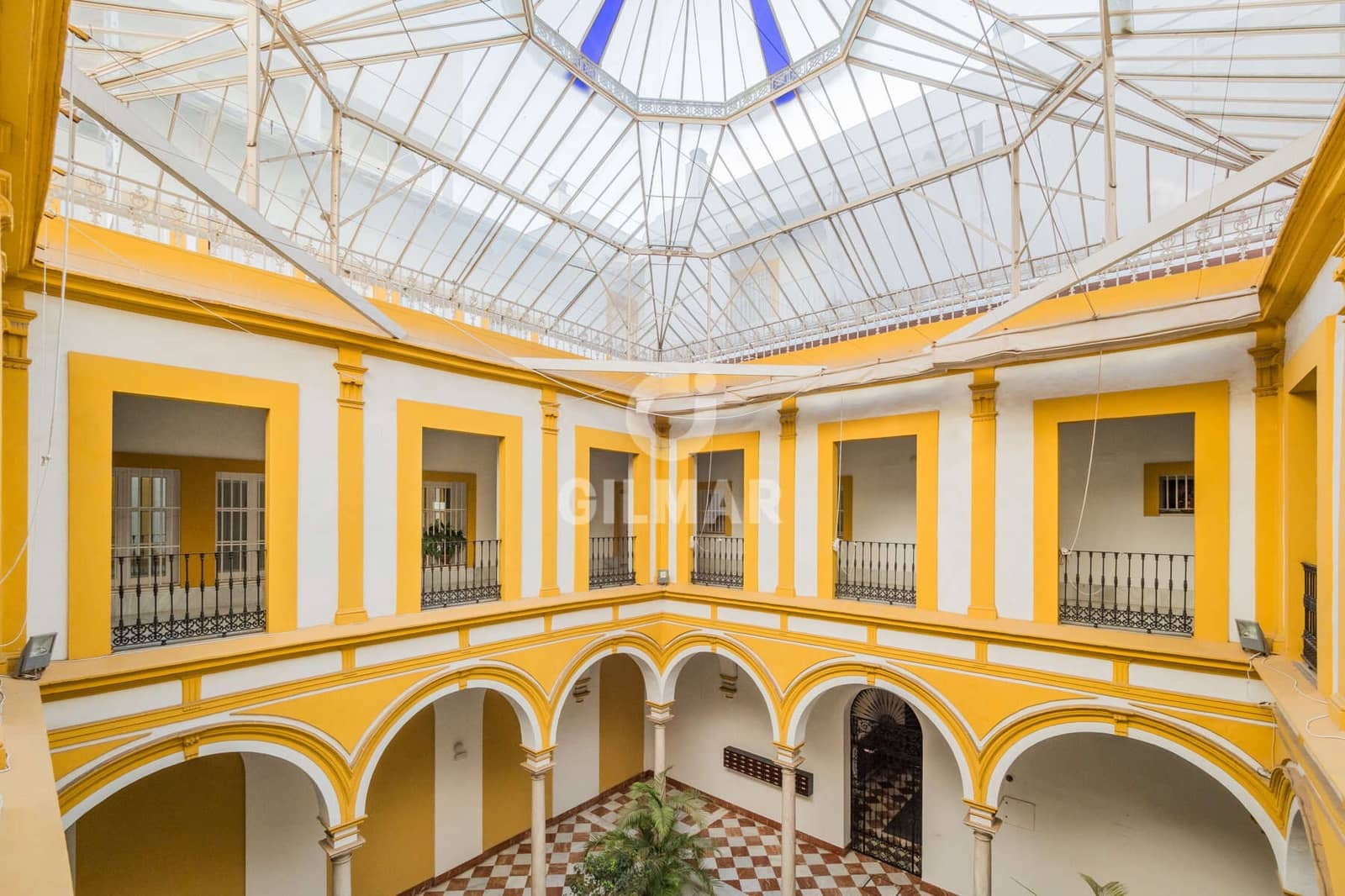 2 soverom Leilighet til salgs i Sevilla by med svømmebasseng garasje - € 415 000 (Ref: 9255896)