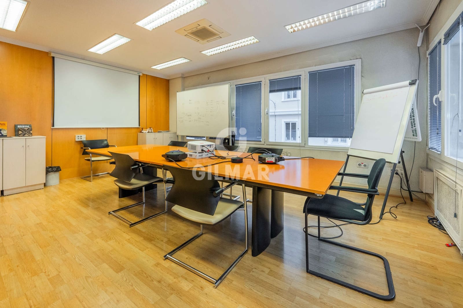 Office for sale in Madrid city - € 1,500,000 (Ref: 9258180)