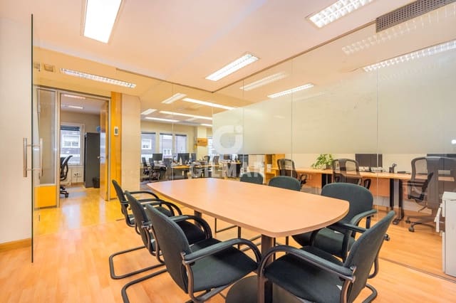Office for sale in Ventas, Madrid city - € 1,500,000 (Ref: 9258180)