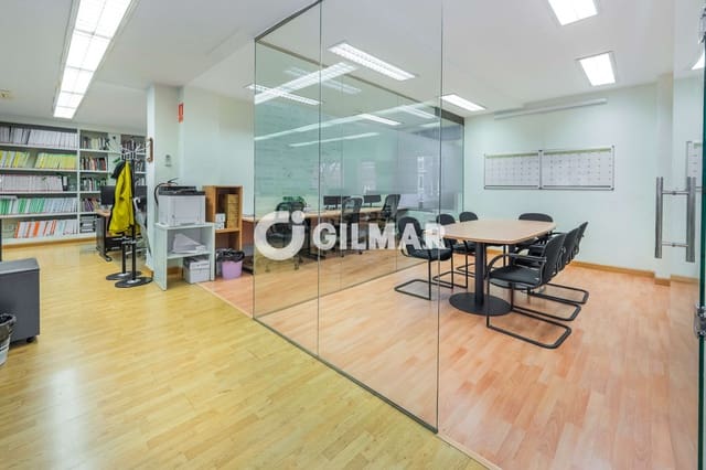 Biuro na sprzedaż w Ventas, Miasto Madryt - 1 500 000 € (Ref: 9258180)