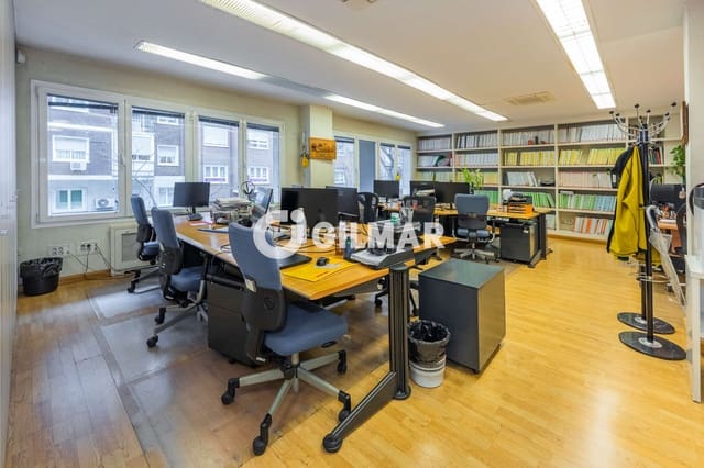 Biuro na sprzedaż w Ventas, Miasto Madryt - 1 500 000 € (Ref: 9258180)