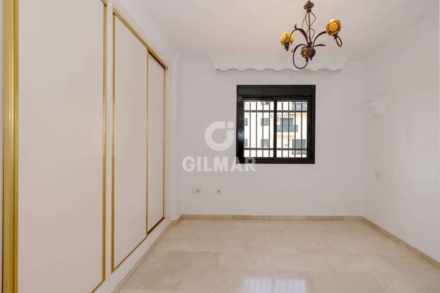 3 slaapkamer Penthouse te koop in Huerta Nueva, Estepona met zwembad garage - € 459.000 (Ref: 9263478)