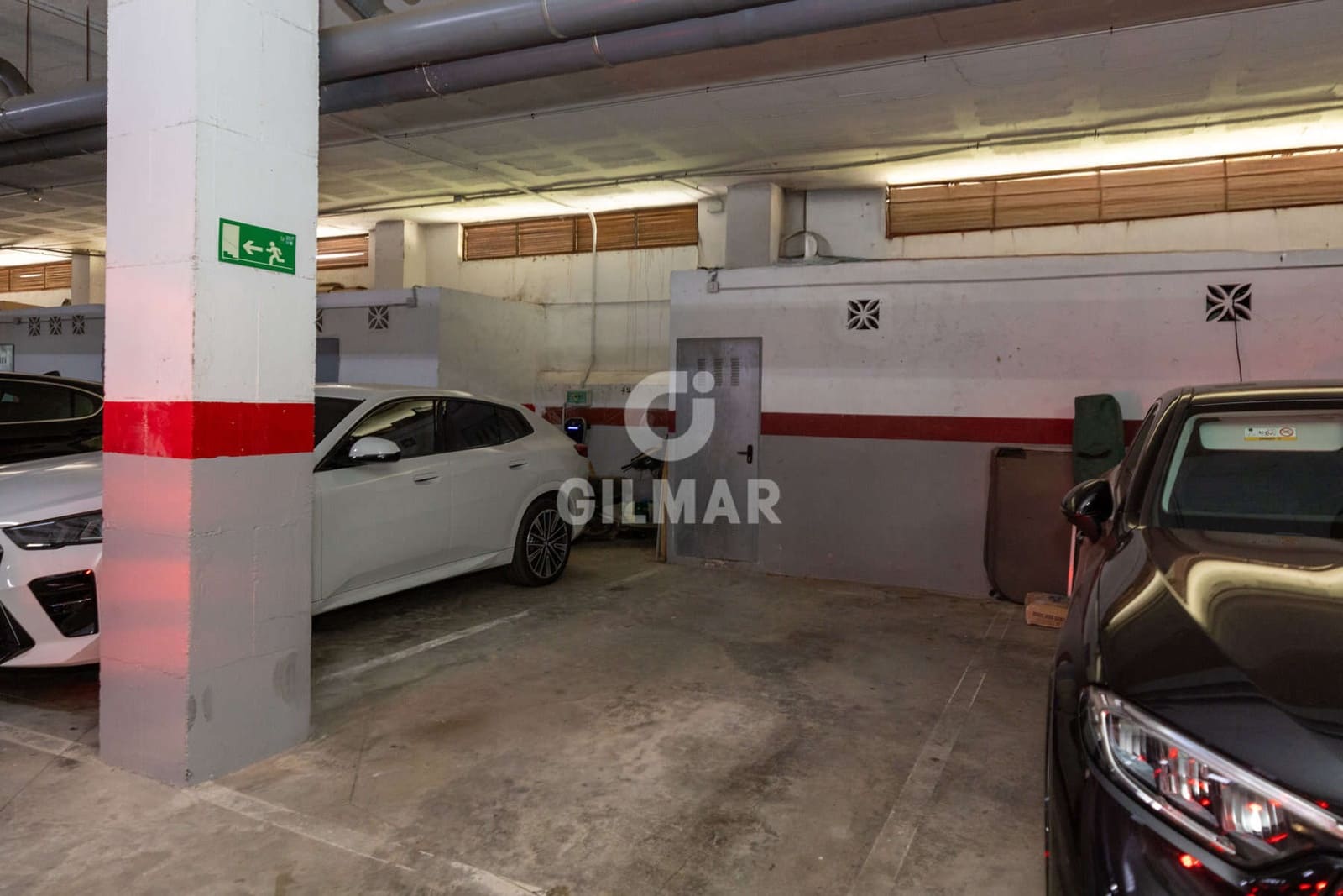 3 chambre Penthouse à vendre à Estepona avec piscine garage - 459 000 € (Ref: 9263478)