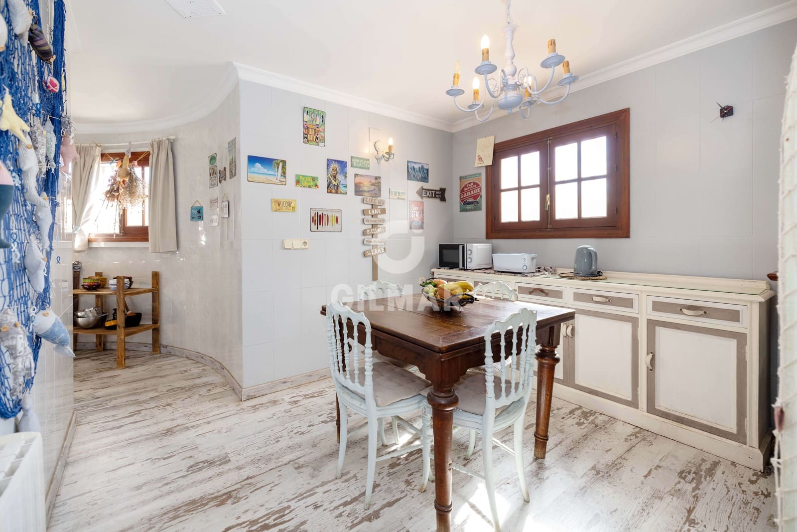 6 sypialnia Willa na sprzedaż w Estepona z basenem - 1 250 000 € (Ref: 9270620)