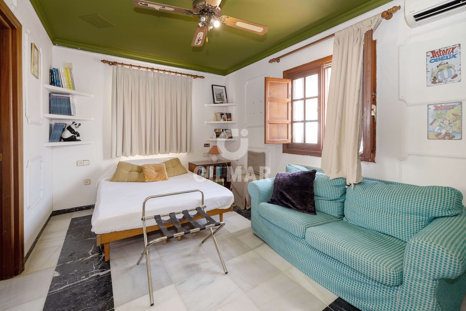 6 sypialnia Willa na sprzedaż w Estepona z basenem - 1 250 000 € (Ref: 9270620)