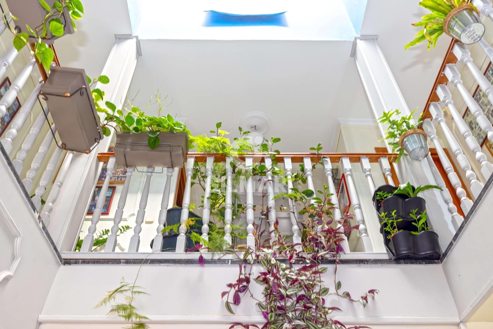 6 sypialnia Willa na sprzedaż w Estepona z basenem - 1 250 000 € (Ref: 9270620)