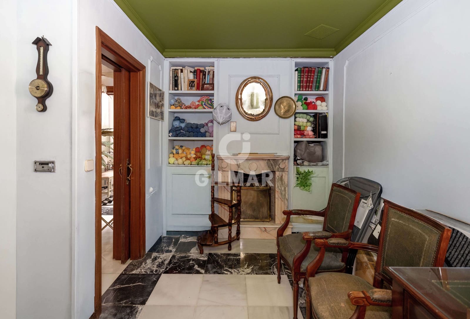 6 sypialnia Willa na sprzedaż w Estepona z basenem - 1 250 000 € (Ref: 9270620)