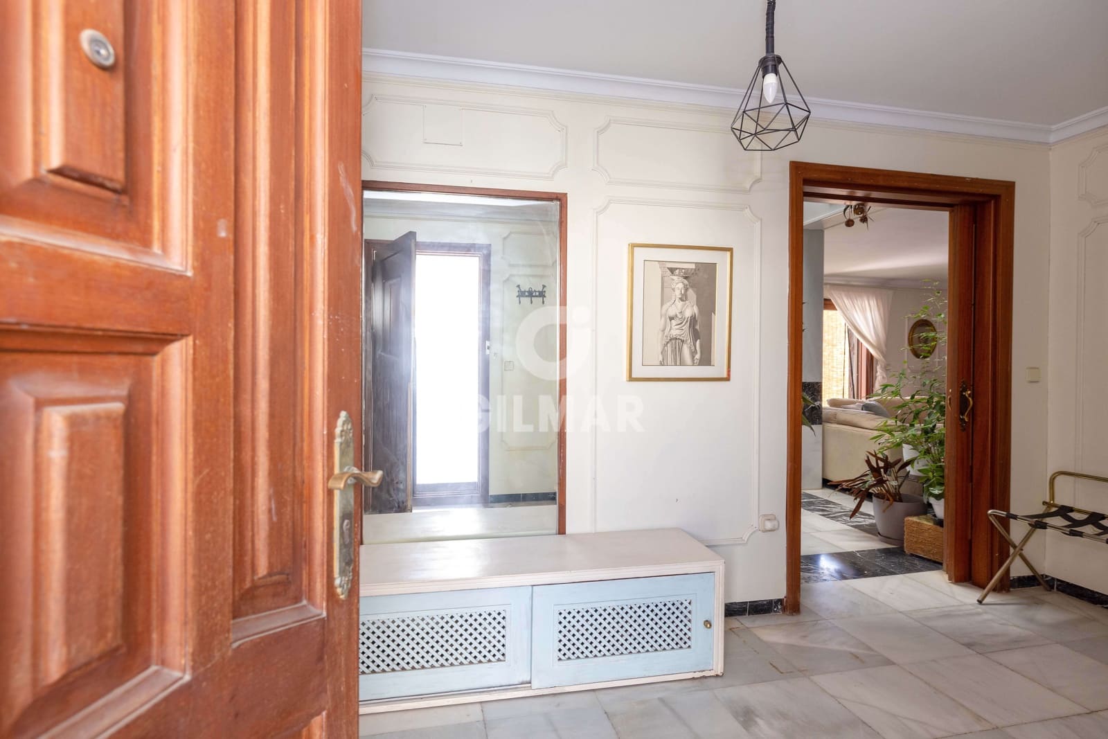 6 sypialnia Willa na sprzedaż w Estepona z basenem - 1 250 000 € (Ref: 9270620)