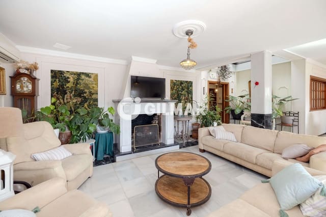 6 Zimmer Villa zu verkaufen in Guadalobón, Estepona mit Pool Garage - 1.225.000 € (Ref: 9270620)