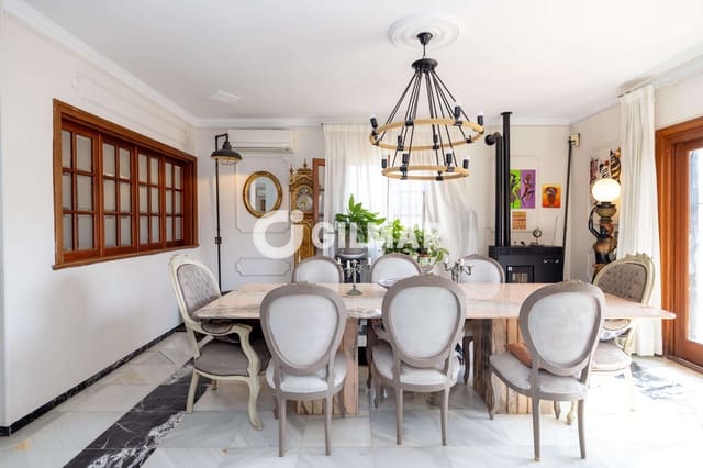 6 Zimmer Villa zu verkaufen in Guadalobón, Estepona mit Pool Garage - 1.225.000 € (Ref: 9270620)