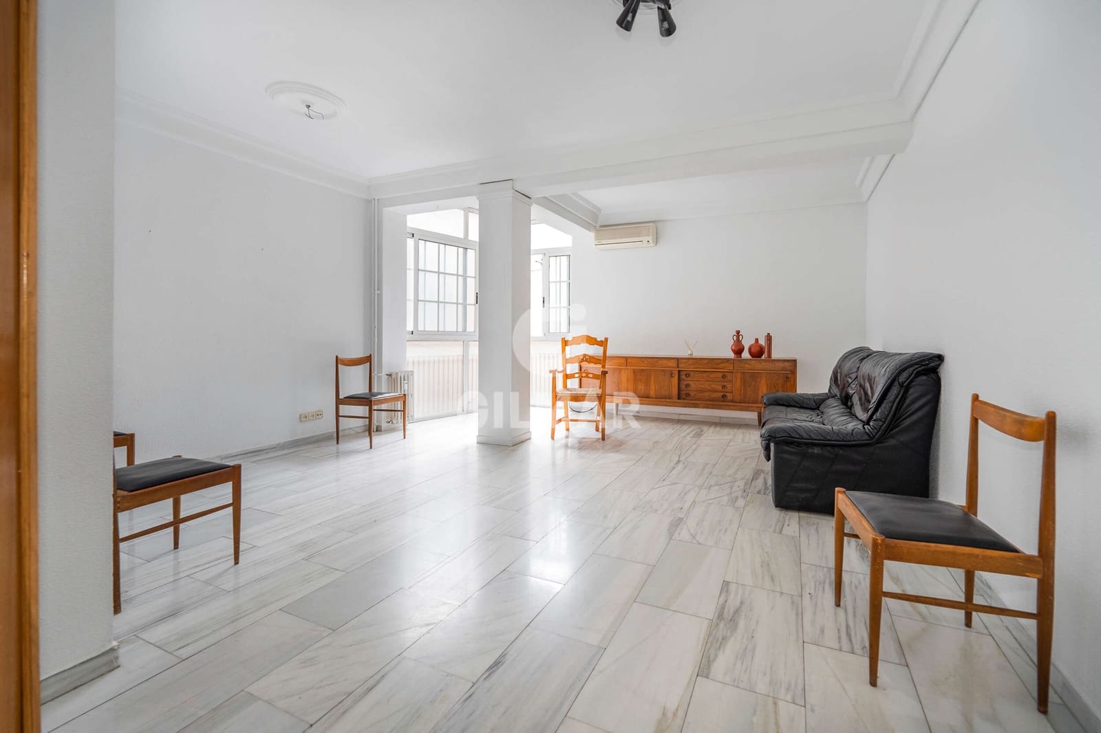 4 soveværelse Lejlighed til salg i Madrid by - € 750.000 (Ref: 9271953)