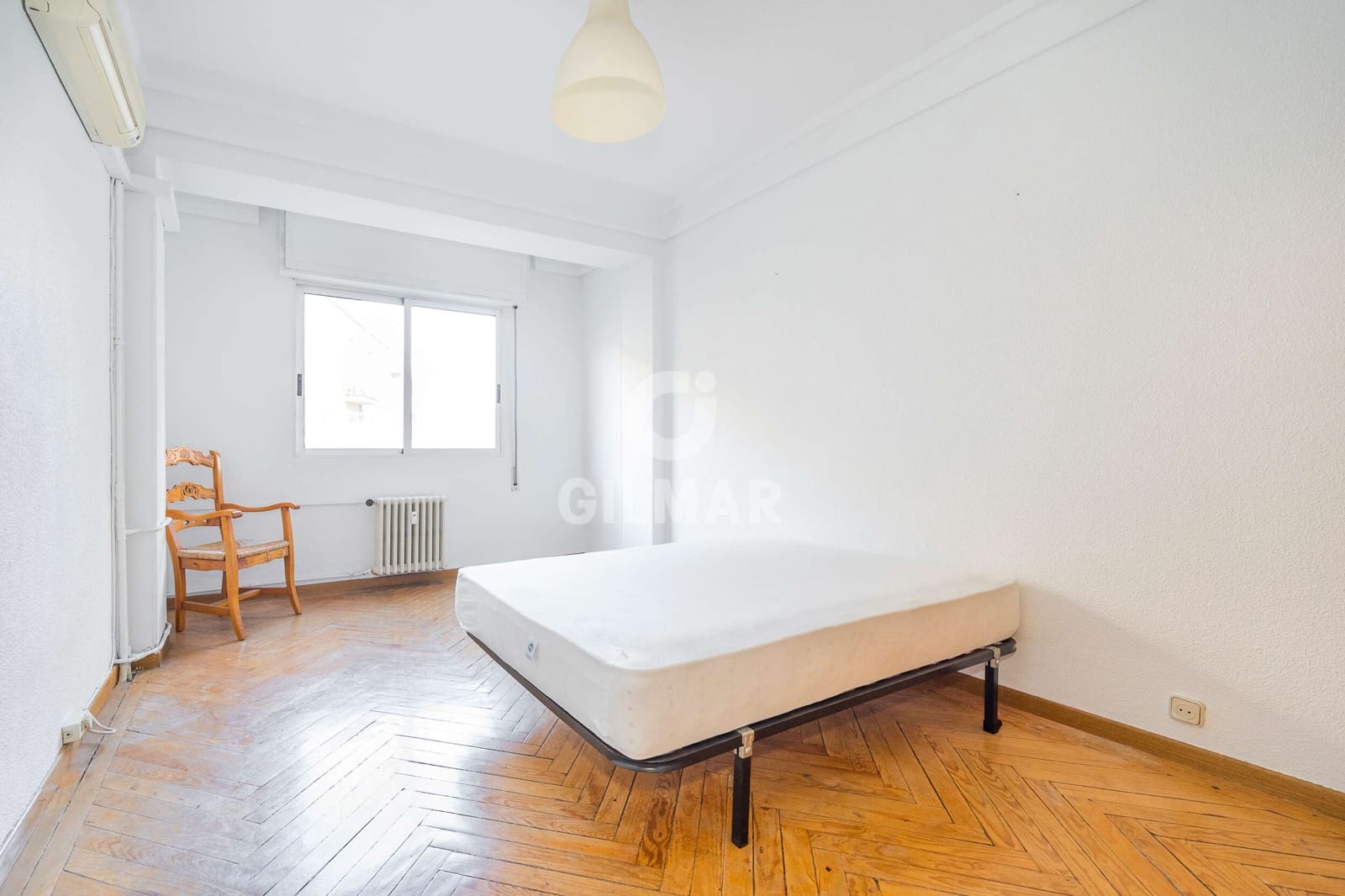 4 soveværelse Lejlighed til salg i Madrid by - € 750.000 (Ref: 9271953)