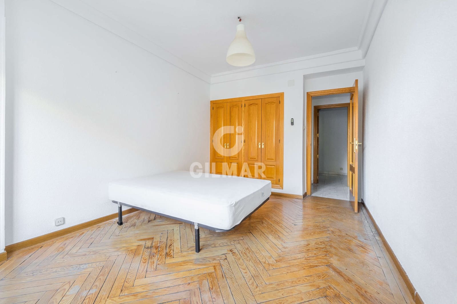 4 soveværelse Lejlighed til salg i Madrid by - € 750.000 (Ref: 9271953)