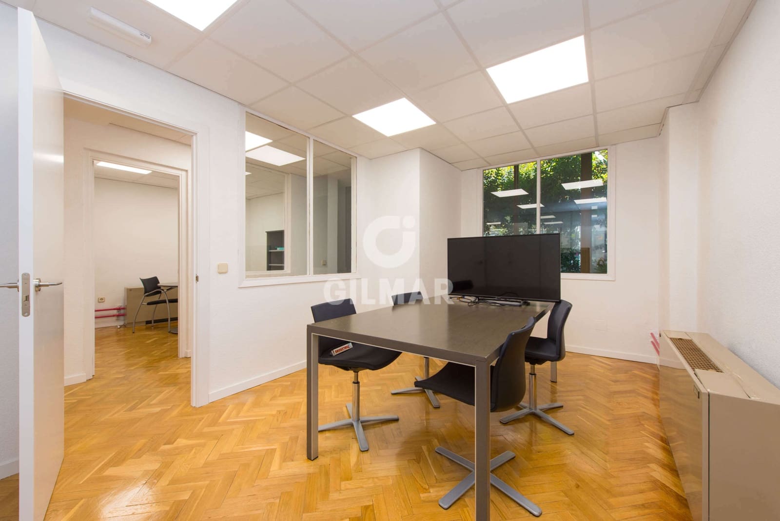 Kontor till salu i Madrid stad - 900 000 € (Ref: 9272913)