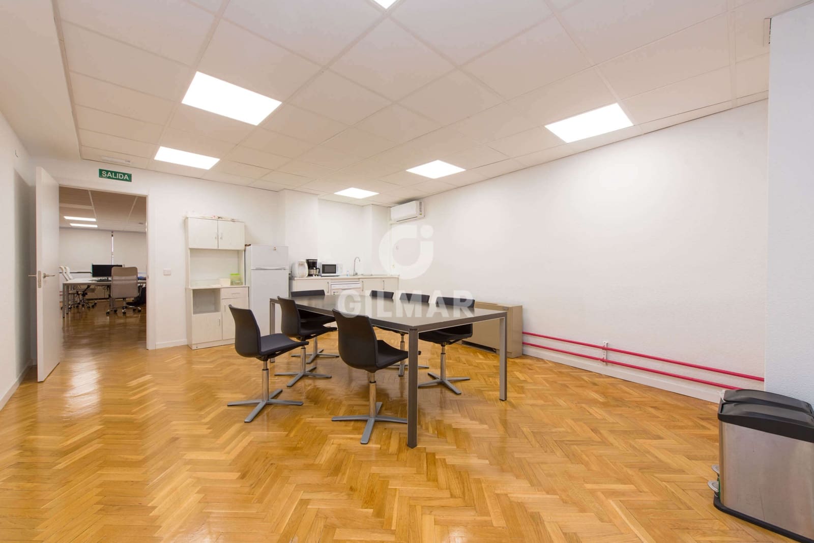 Kontor till salu i Madrid stad - 900 000 € (Ref: 9272913)