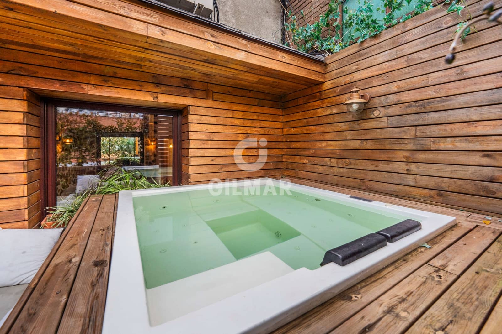 3 soveværelse Penthouse til salg i Madrid by med swimmingpool - € 1.339.000 (Ref: 9272915)