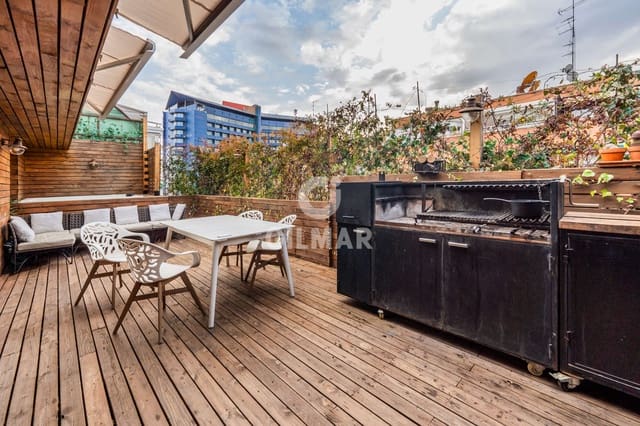 3 bedroom Penthouse for sale in Ciudad Jardín, Madrid city with pool - € 1,339,000 (Ref: 9272915)