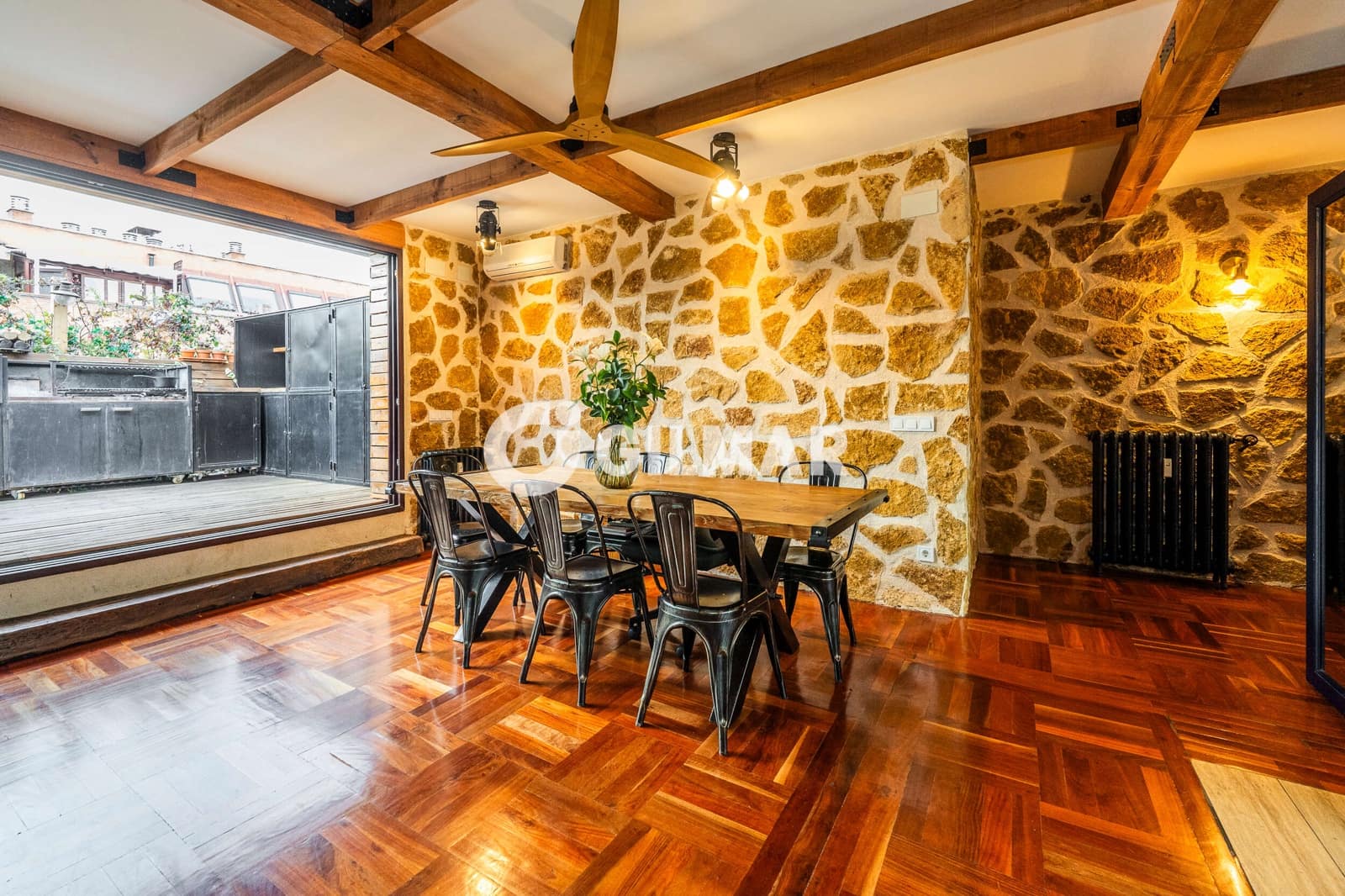 3 Zimmer Penthouse zu verkaufen in Madrid Stadt mit Pool - 1.339.000 € (Ref: 9272915)