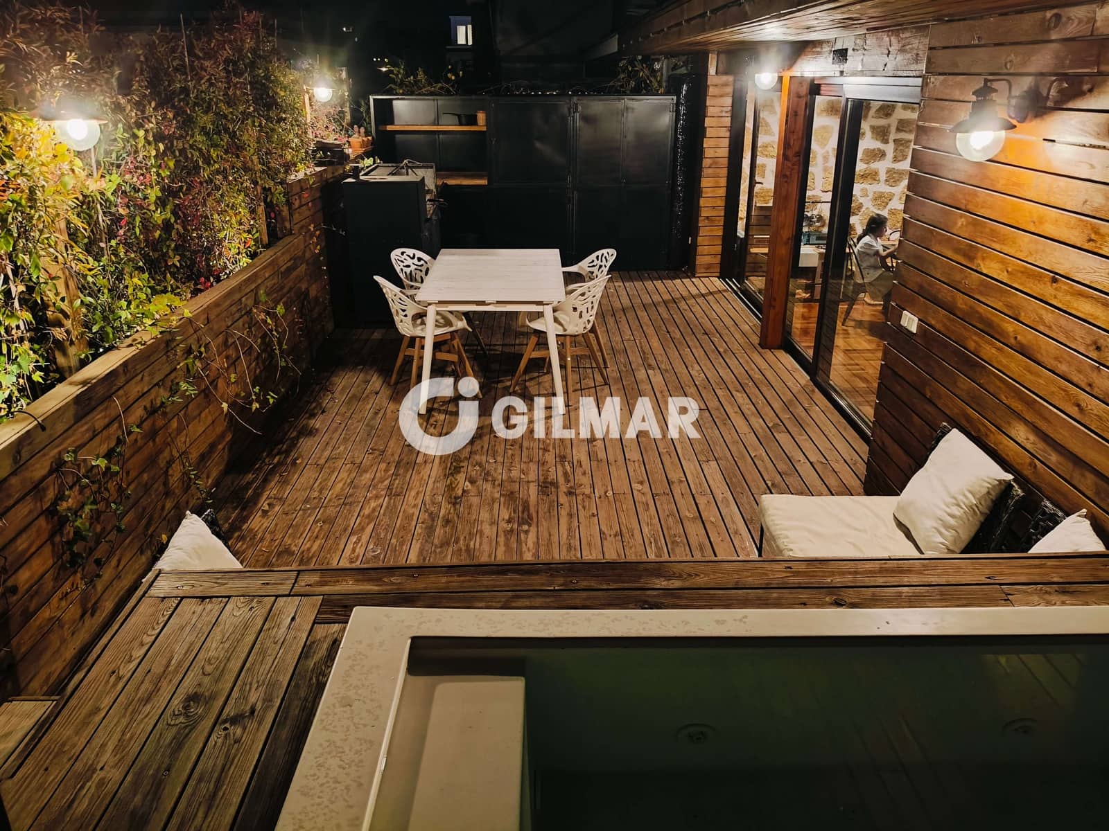 3 Zimmer Penthouse zu verkaufen in Madrid Stadt mit Pool - 1.339.000 € (Ref: 9272915)