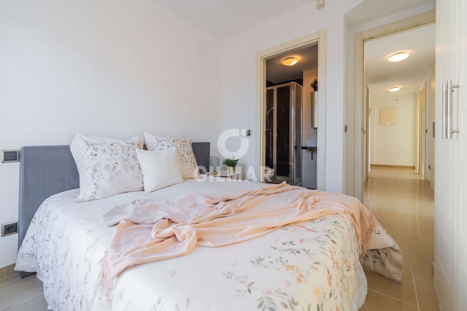 2 soveværelse Lejlighed til salg i Madrid by med garage - € 795.000 (Ref: 9272916)