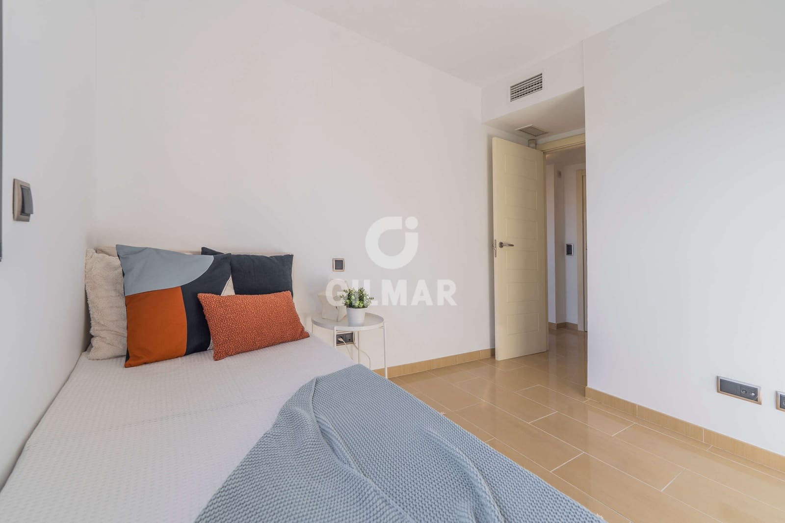 2 soveværelse Lejlighed til salg i Madrid by med garage - € 795.000 (Ref: 9272916)