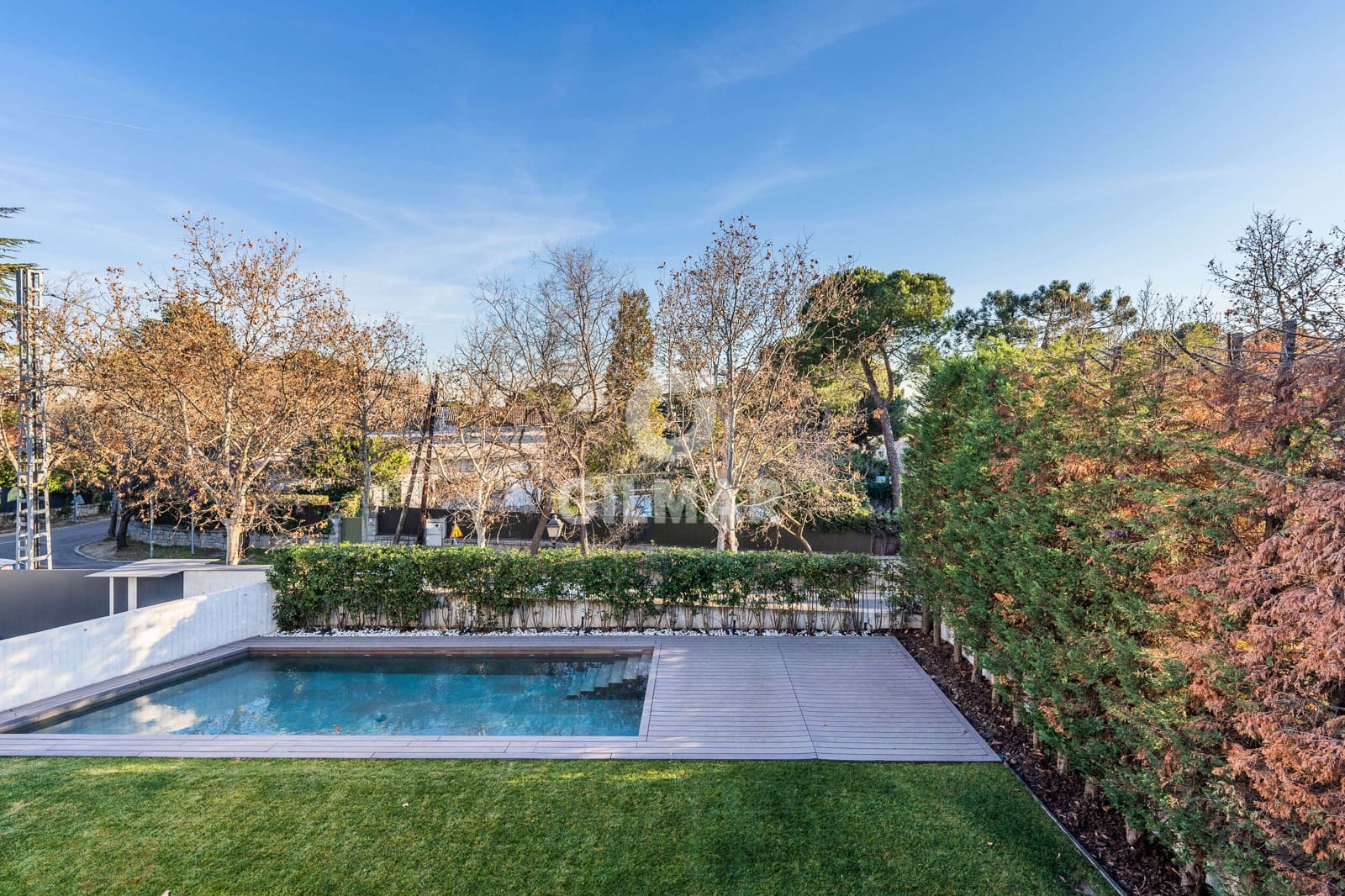 6 bedroom Villa for sale in Madrid city with pool garage - € 3,100,000 (Ref: 9273191)