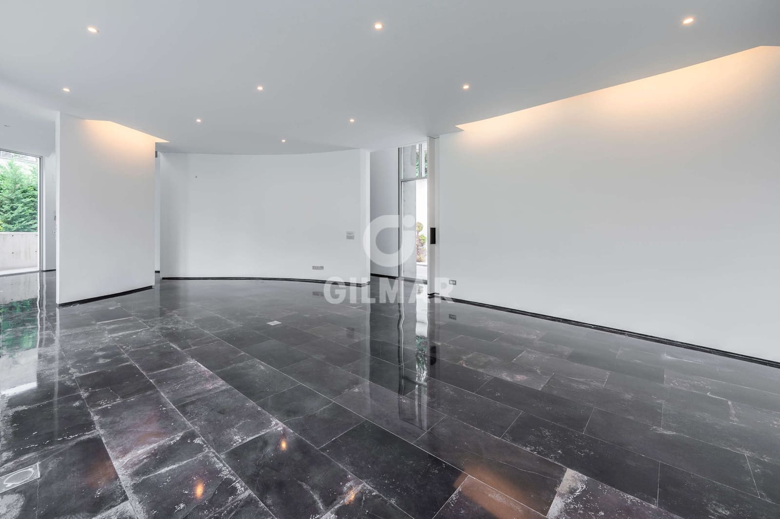 6 bedroom Villa for sale in Madrid city with pool garage - € 3,100,000 (Ref: 9273191)