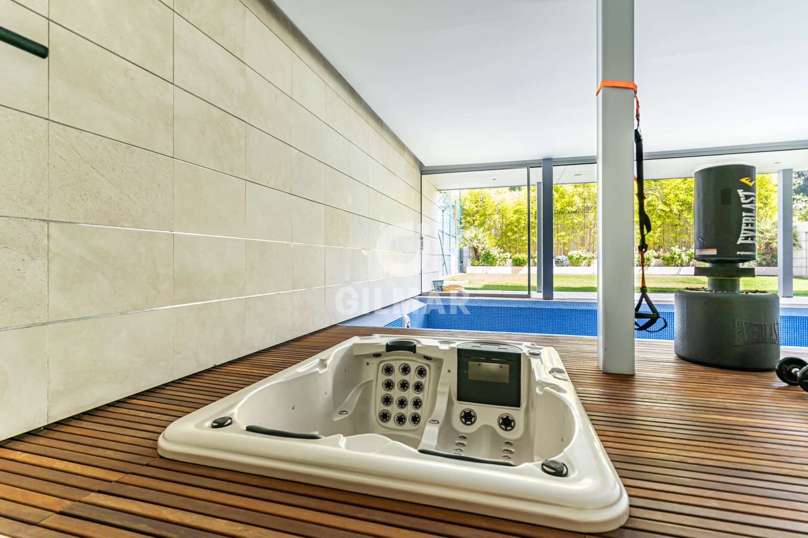 9 bedroom Villa for sale in Madrid city with pool garage - € 9,000,000 (Ref: 9273195)