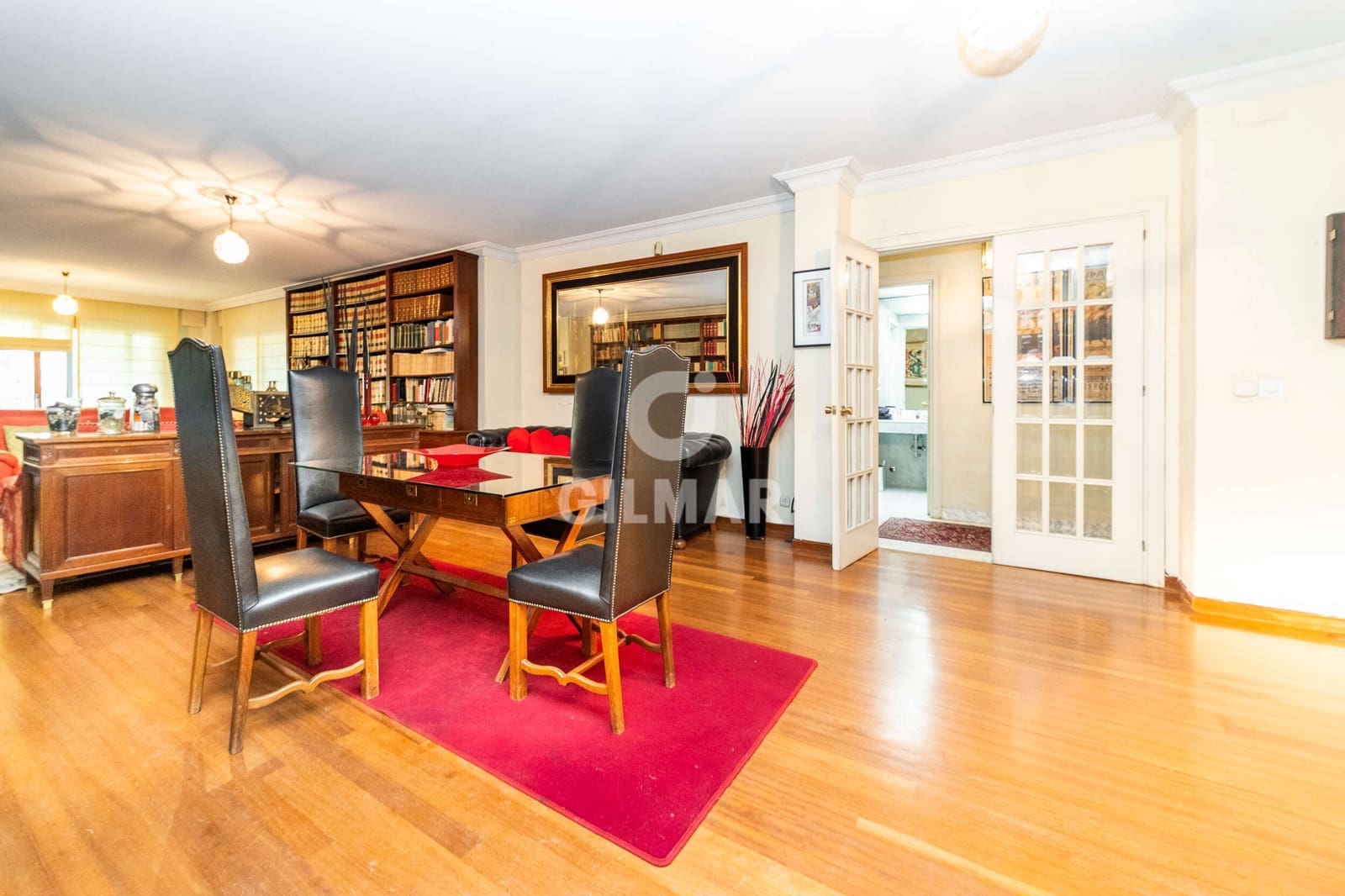 5 soveværelse Villa til salg i La Moraleja med garage - € 4.375.000 (Ref: 9273196)