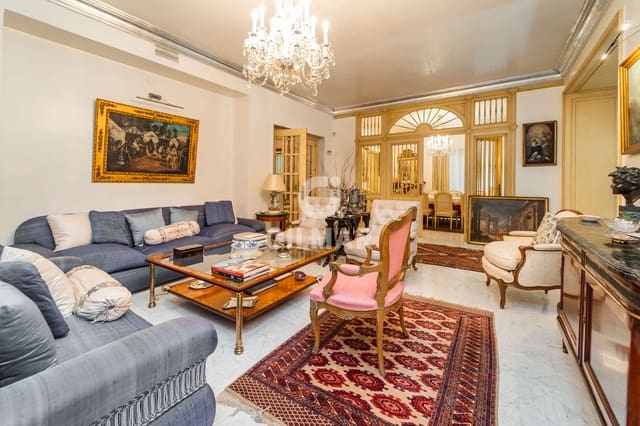 5 soveværelse Villa til salg i La Moraleja, Alcobendas med garage - € 4.375.000 (Ref: 9273196)