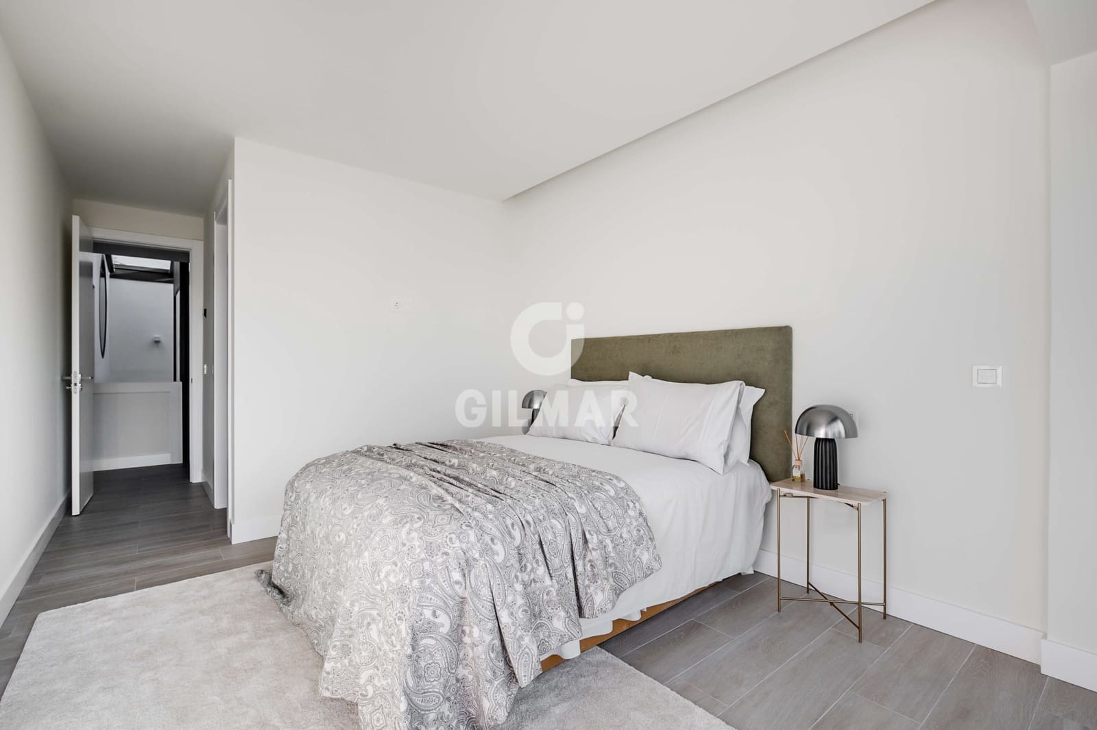 6 bedroom Villa for sale in La Moraleja with pool - € 7,200,000 (Ref: 9273197)