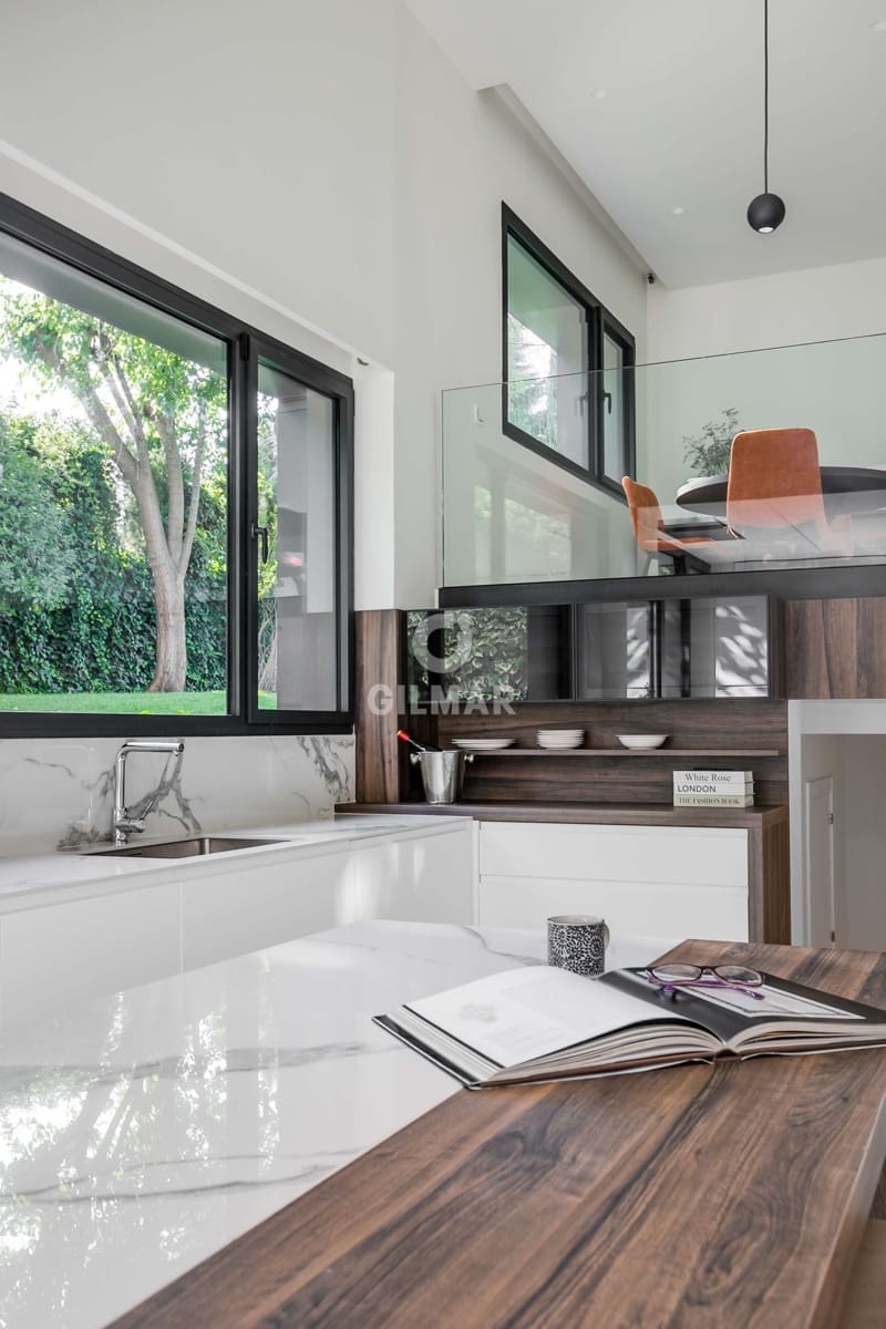 6 bedroom Villa for sale in La Moraleja with pool - € 7,200,000 (Ref: 9273197)