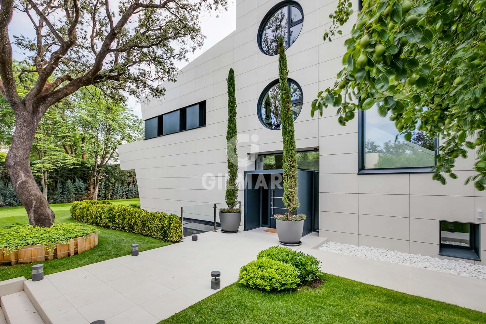 6 bedroom Villa for sale in La Moraleja with pool - € 7,200,000 (Ref: 9273197)