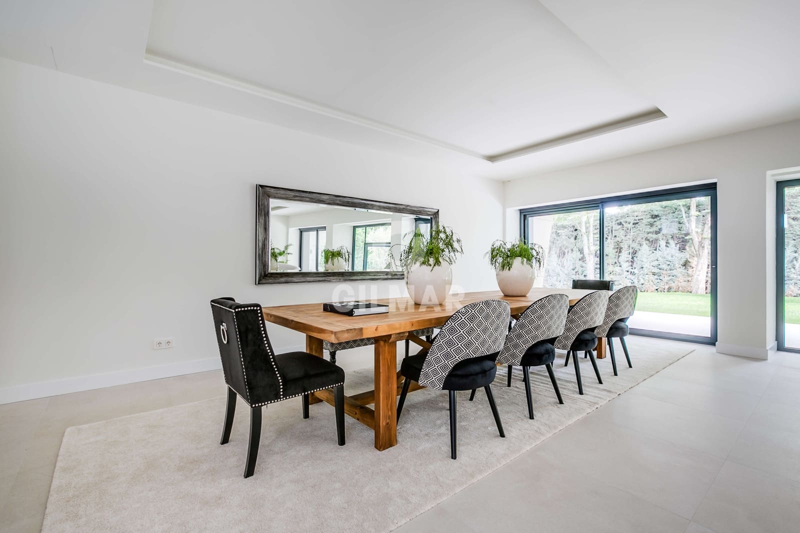 6 bedroom Villa for sale in La Moraleja with pool - € 7,200,000 (Ref: 9273197)