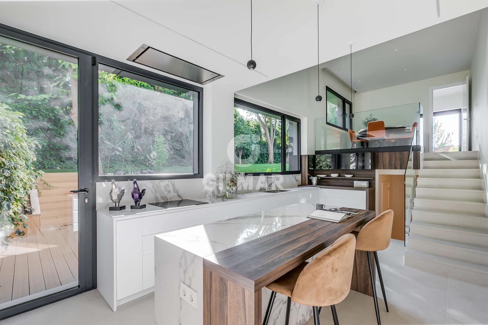 6 bedroom Villa for sale in La Moraleja with pool - € 7,200,000 (Ref: 9273197)