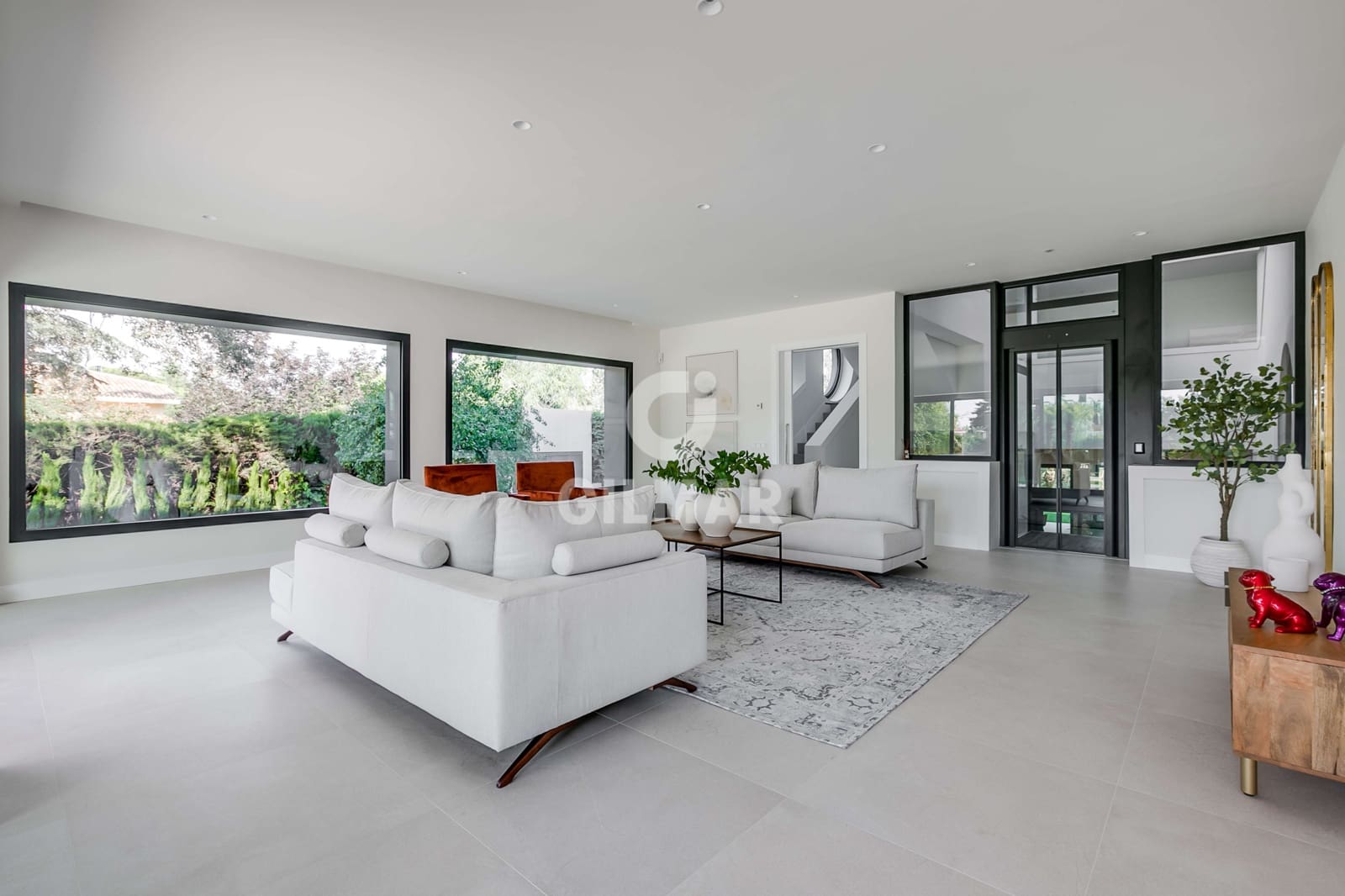 6 bedroom Villa for sale in La Moraleja with pool - € 7,200,000 (Ref: 9273197)