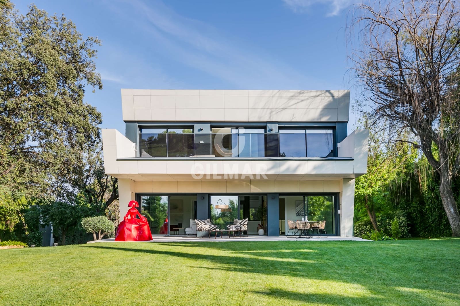 6 bedroom Villa for sale in La Moraleja with pool - € 7,200,000 (Ref: 9273197)