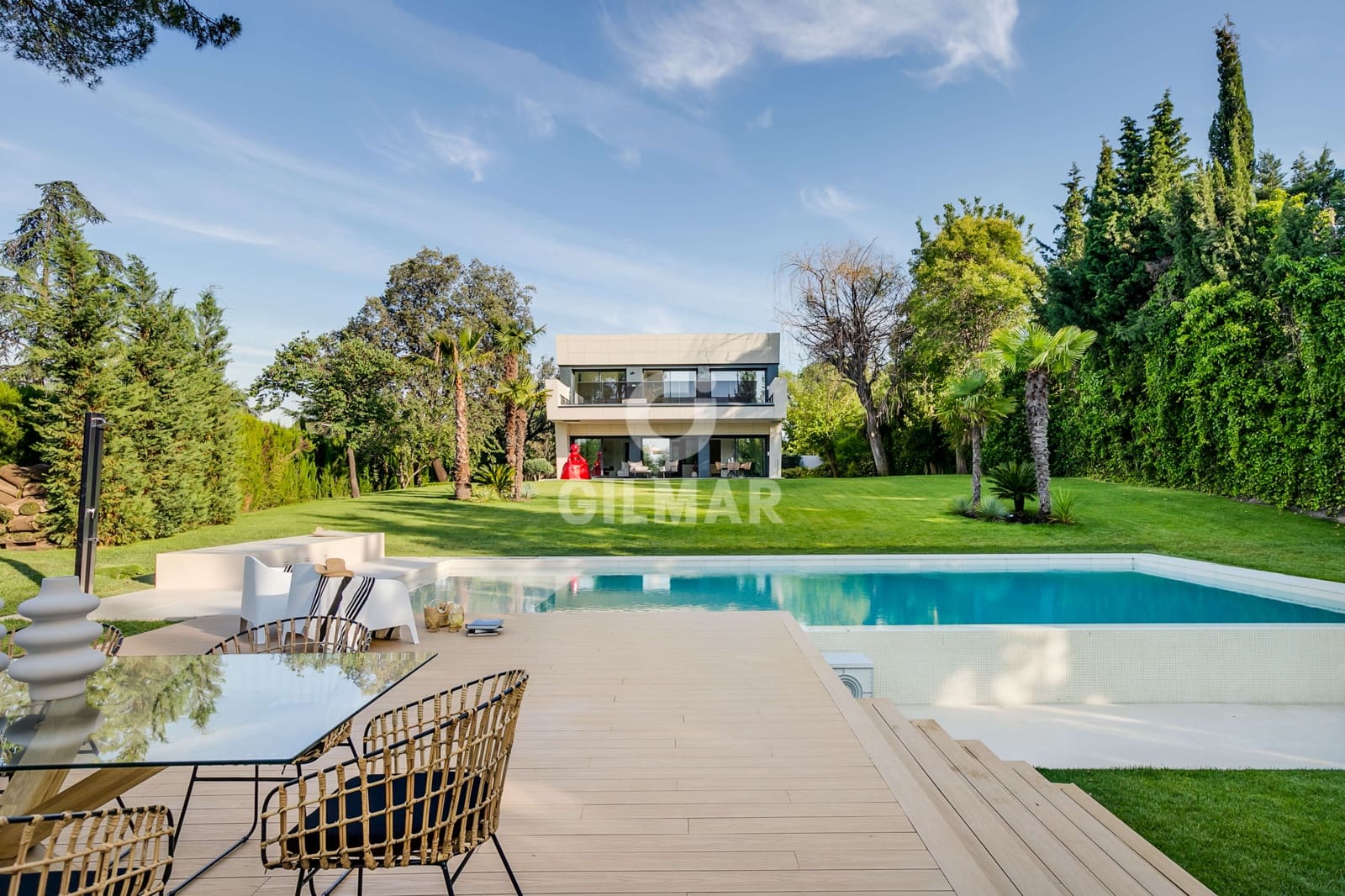 6 bedroom Villa for sale in La Moraleja with pool - € 7,200,000 (Ref: 9273197)