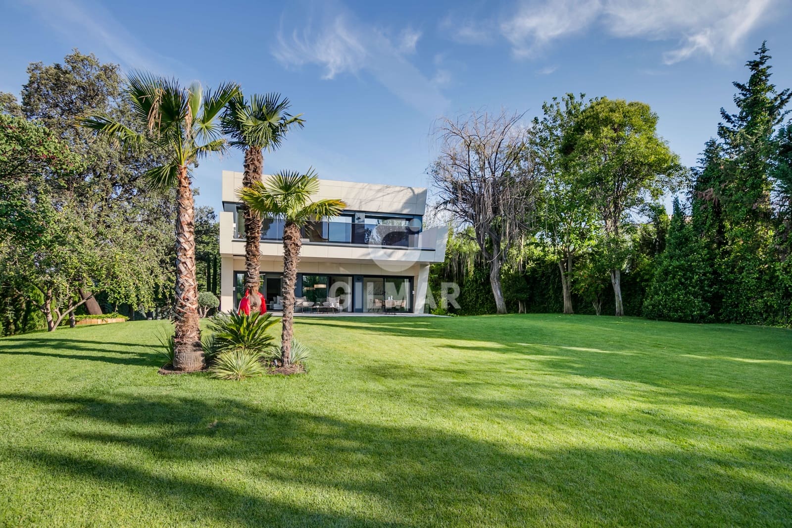 6 bedroom Villa for sale in La Moraleja with pool - € 7,200,000 (Ref: 9273197)