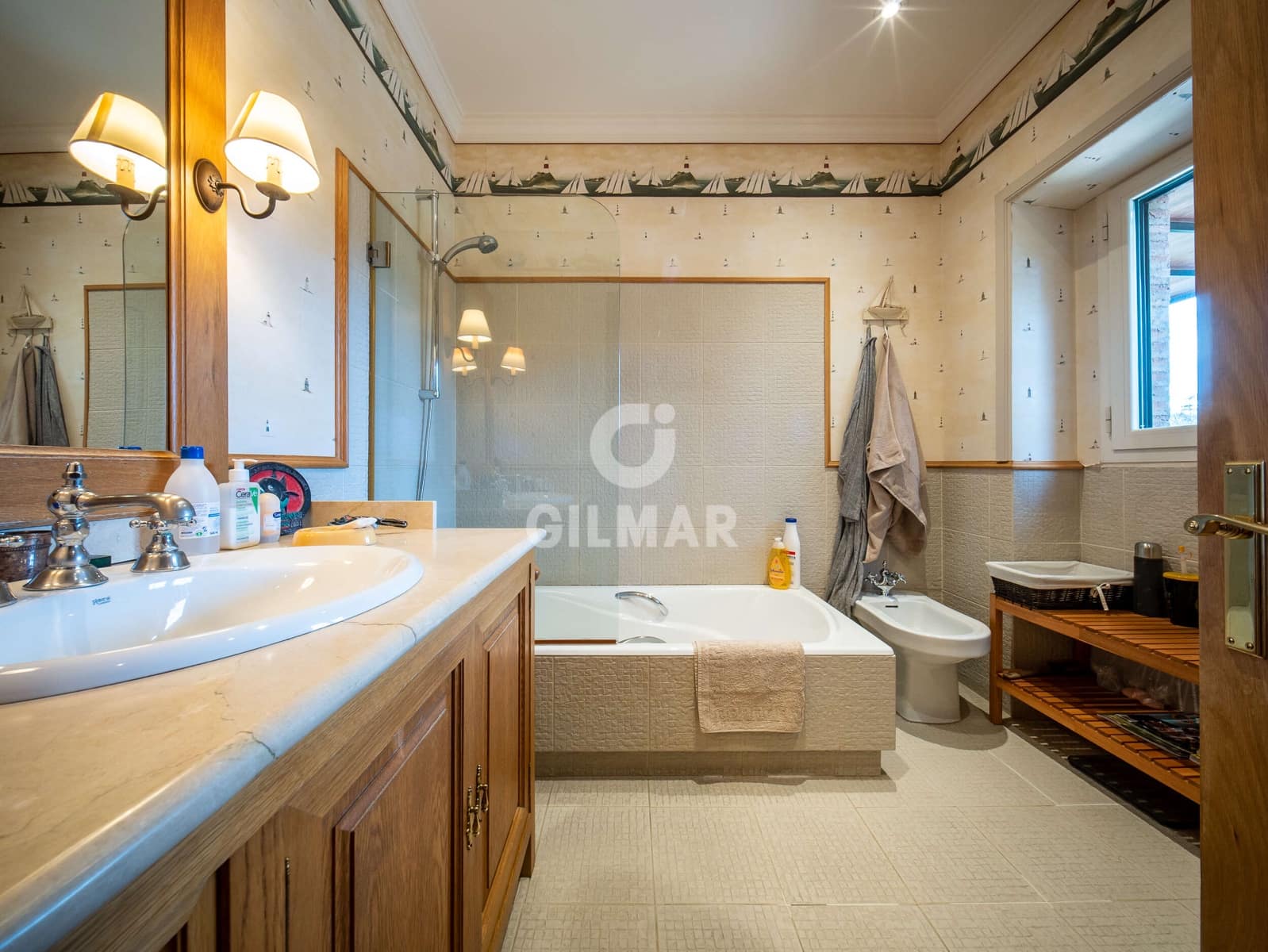 8 Zimmer Villa zu verkaufen in La Moraleja mit Pool Garage - 15.000.000 € (Ref: 9273199)