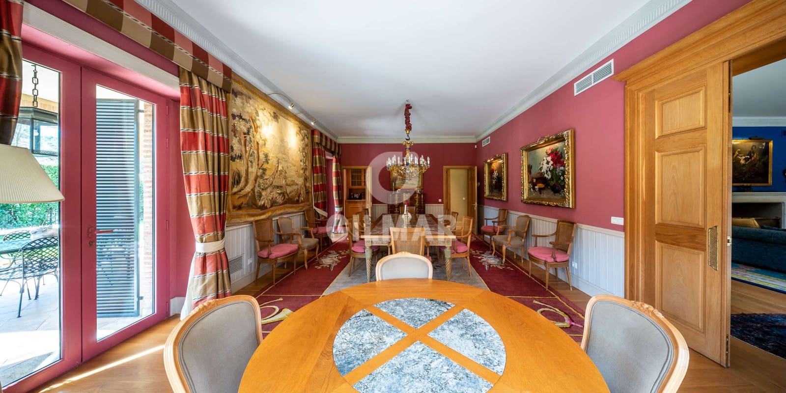 8 Zimmer Villa zu verkaufen in La Moraleja mit Pool Garage - 15.000.000 € (Ref: 9273199)