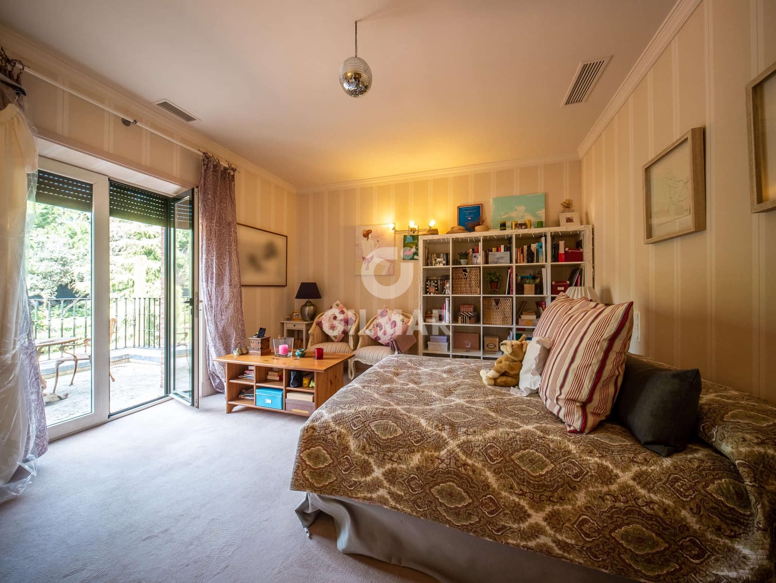 8 Zimmer Villa zu verkaufen in La Moraleja mit Pool Garage - 15.000.000 € (Ref: 9273199)