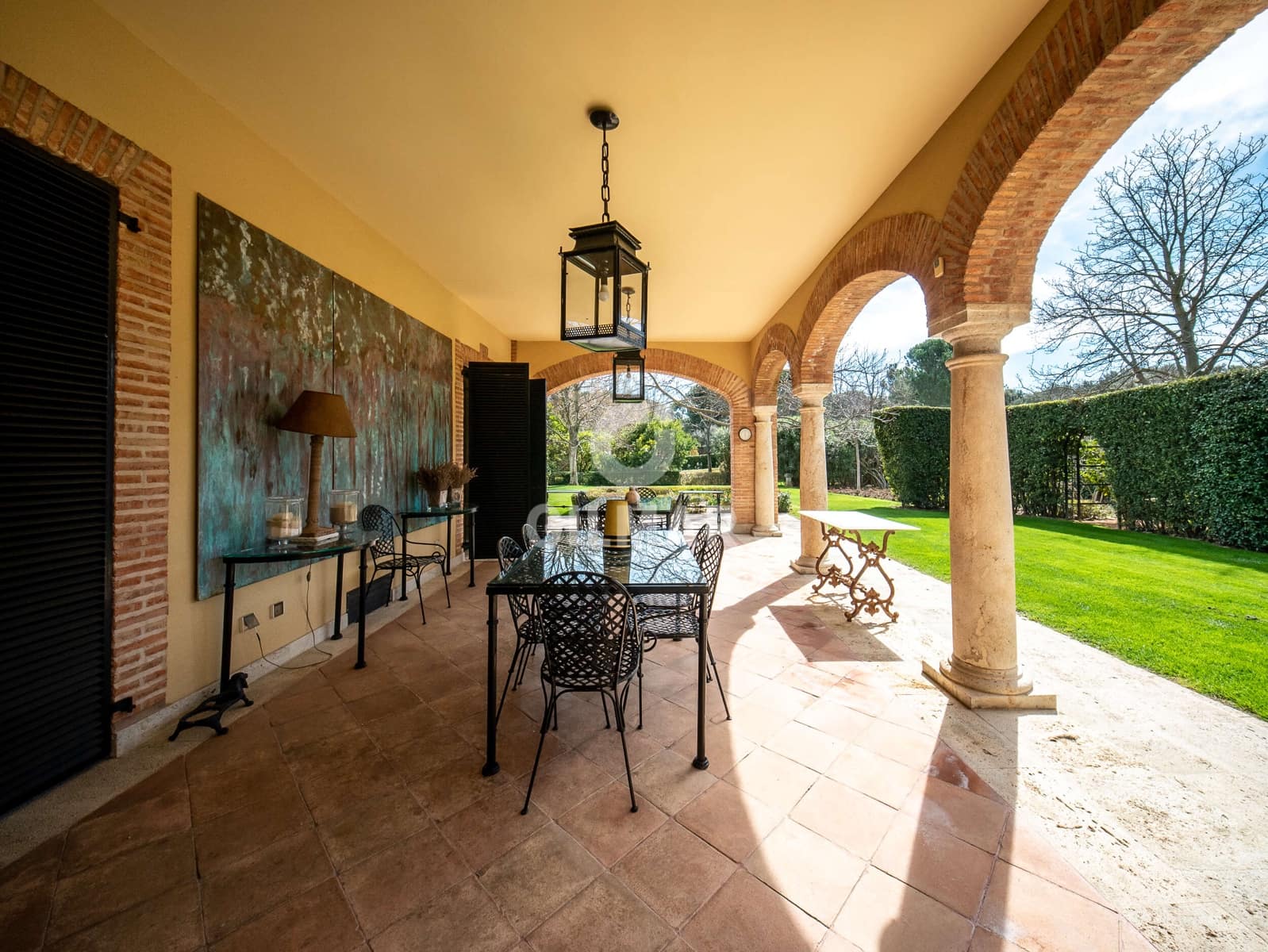 8 Zimmer Villa zu verkaufen in La Moraleja mit Pool Garage - 15.000.000 € (Ref: 9273199)