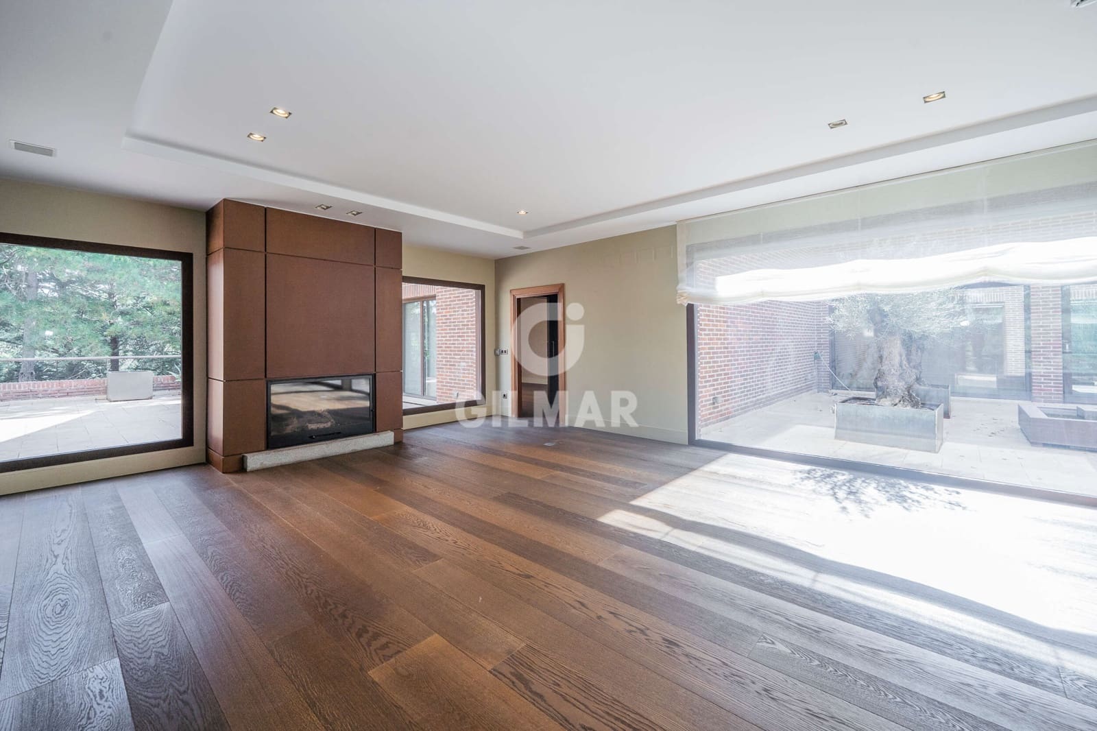 5 soveværelse Villa til salg i San Sebastian de los Reyes med swimmingpool garage - € 2.650.000 (Ref: 9273200)