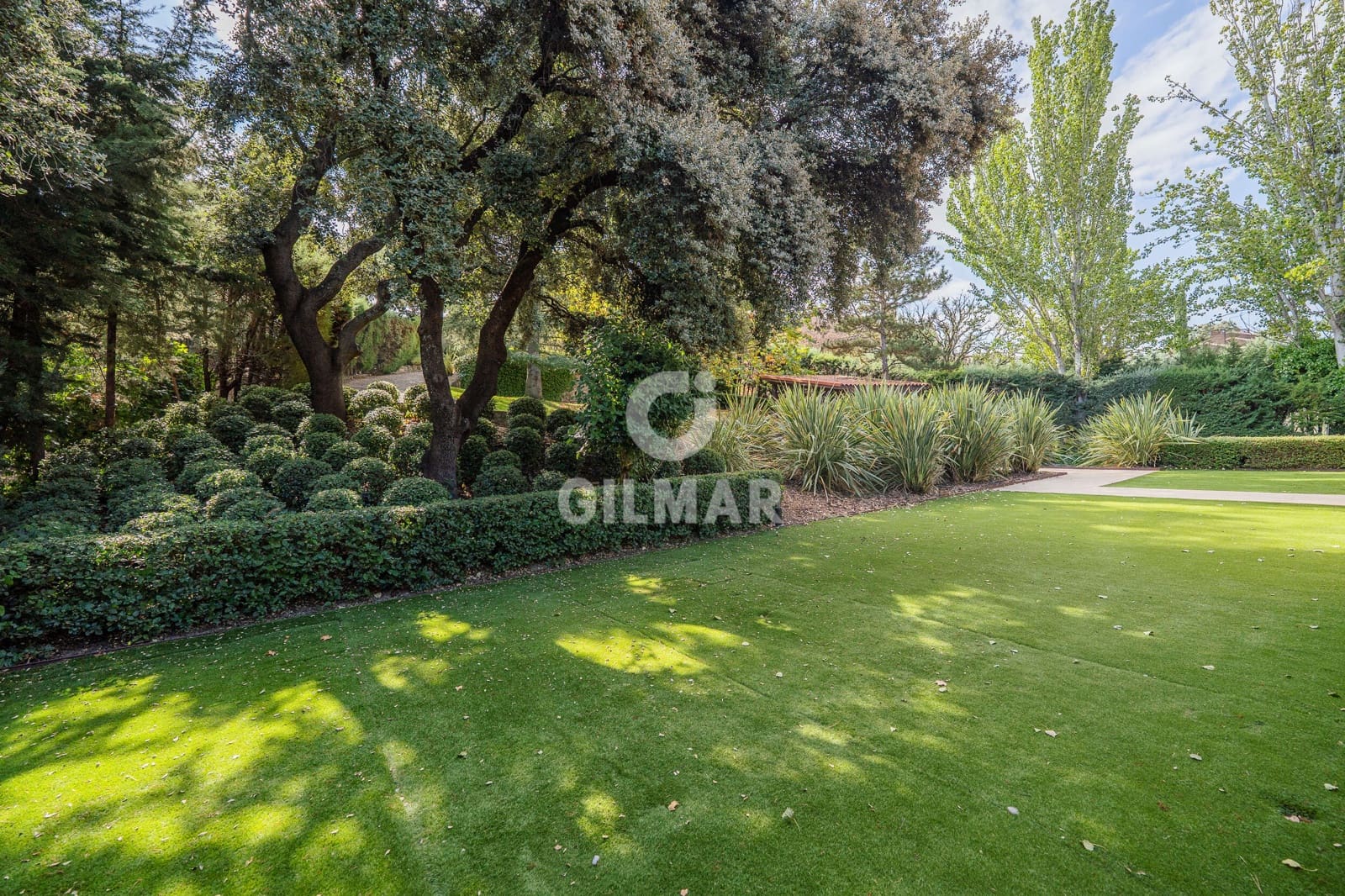 5 soveværelse Villa til salg i San Sebastian de los Reyes med swimmingpool garage - € 2.650.000 (Ref: 9273200)